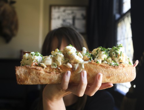 dove-and-olive-surry-hills-lobster-roll-9