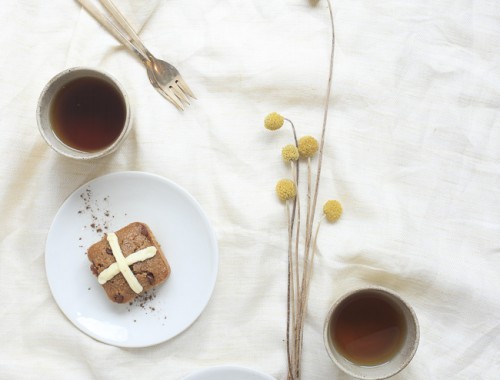 hot-cross-choc-chip-cakes-easter-recipe-3